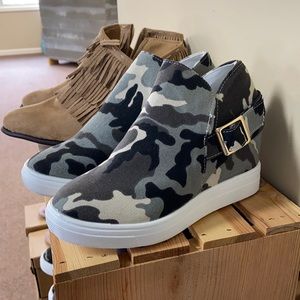 Camo Sneaker Wedge Shoes